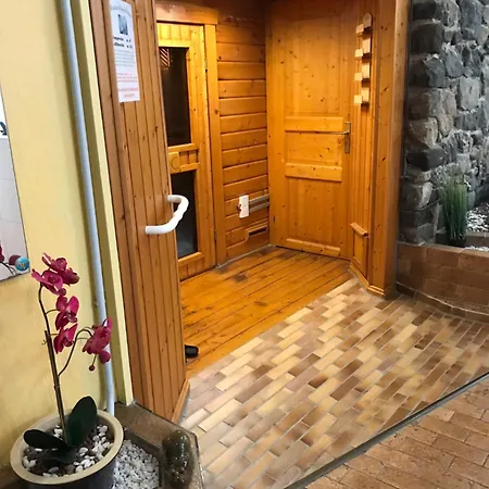 Waldblick - - Schwimmbad Und Sauna * باد هازبرغ