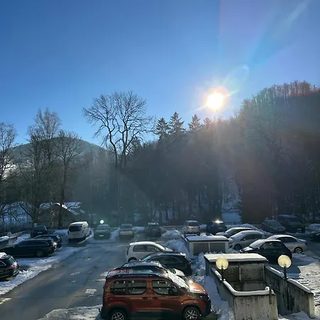 Waldblick - - Schwimmbad Und Sauna *